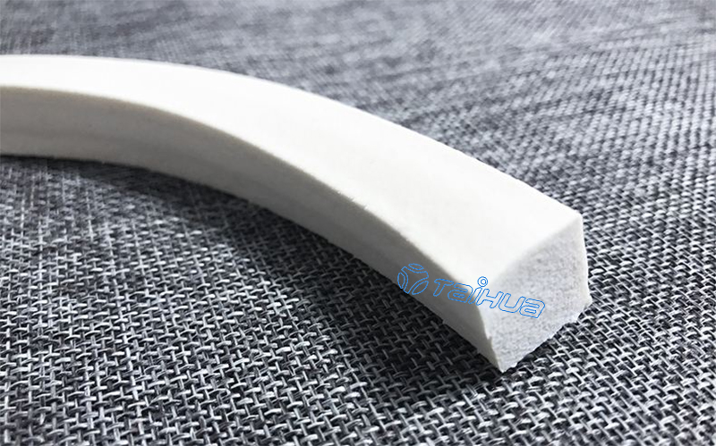 發(fā)泡條是什么？硅膠發(fā)泡條有哪些特點(diǎn)？有多種顏色的嗎？